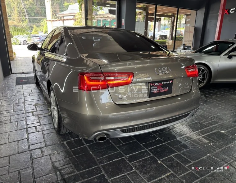Audi A6 2015 - Vista 4