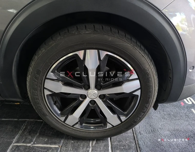 Peugeot 5008 2020 - Vista 5