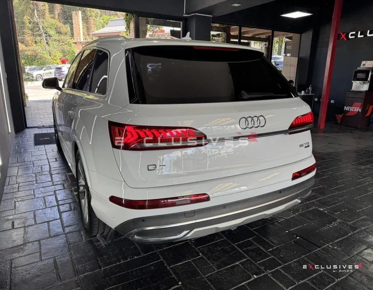 Audi Q7 2022 - Vista 4