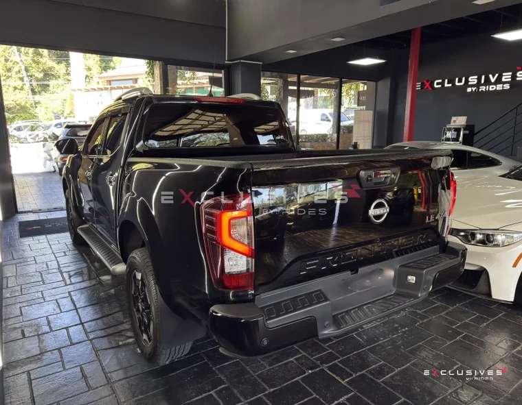 Nissan FRONTIER 2025 - Vista 4