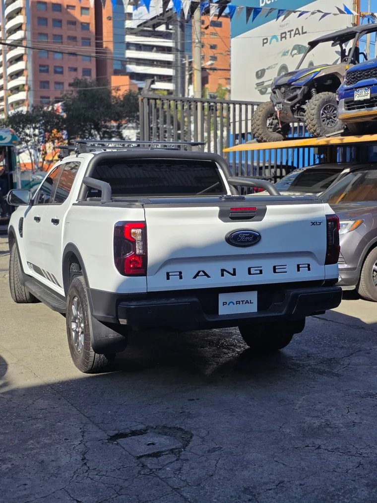 Ford RANGER 2025 - Vista 4