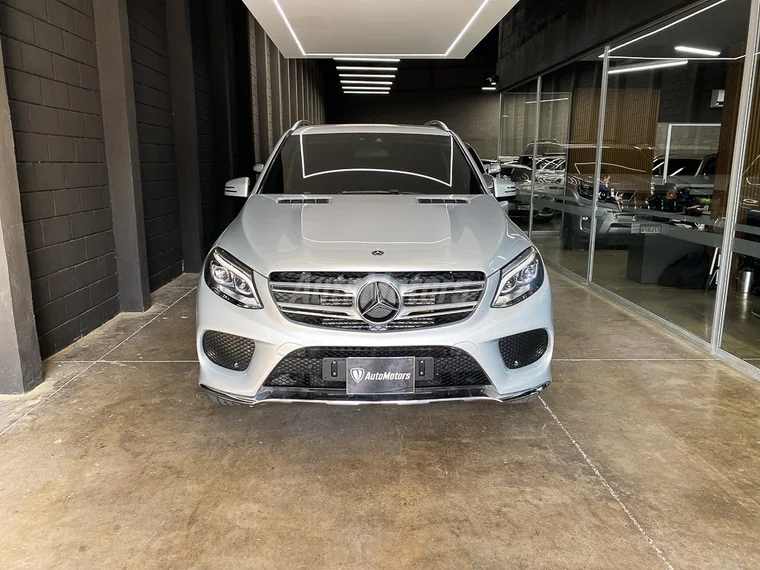 Mercedes Benz GLE 2018 - Vista 3