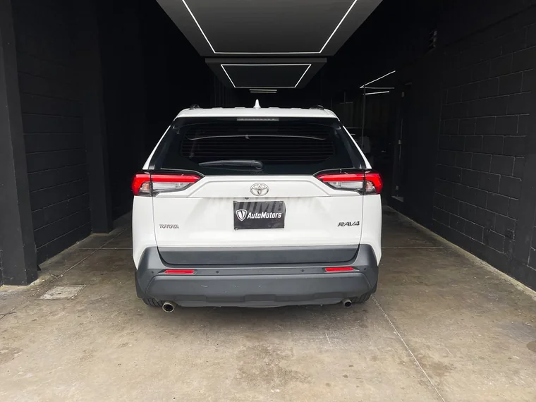 Toyota RAV4 2022 - Vista 4