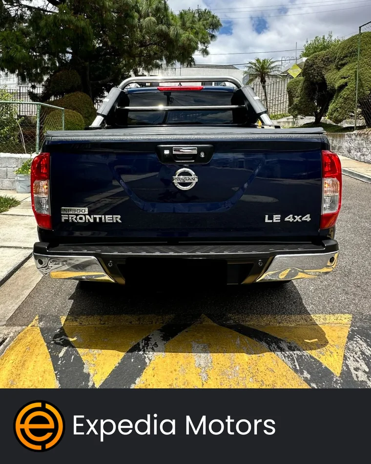 Nissan NP300 2018 - Vista 3