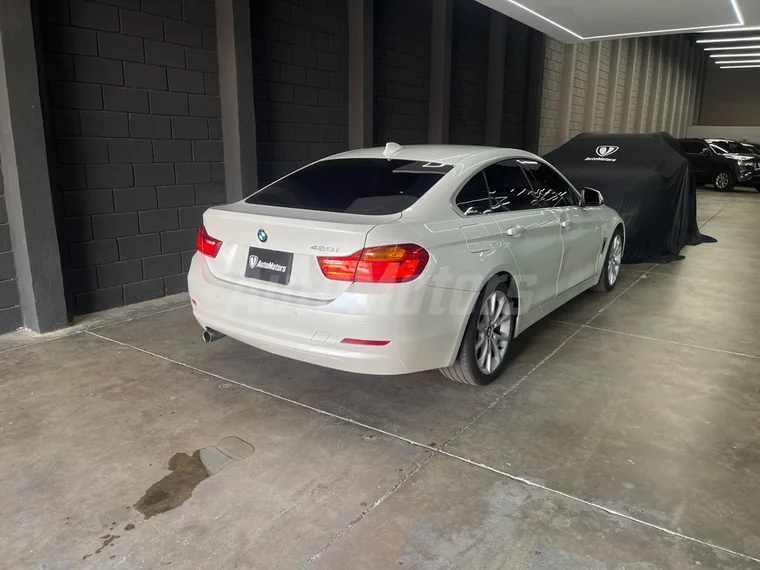 BMW 420i 2016 - Vista 2