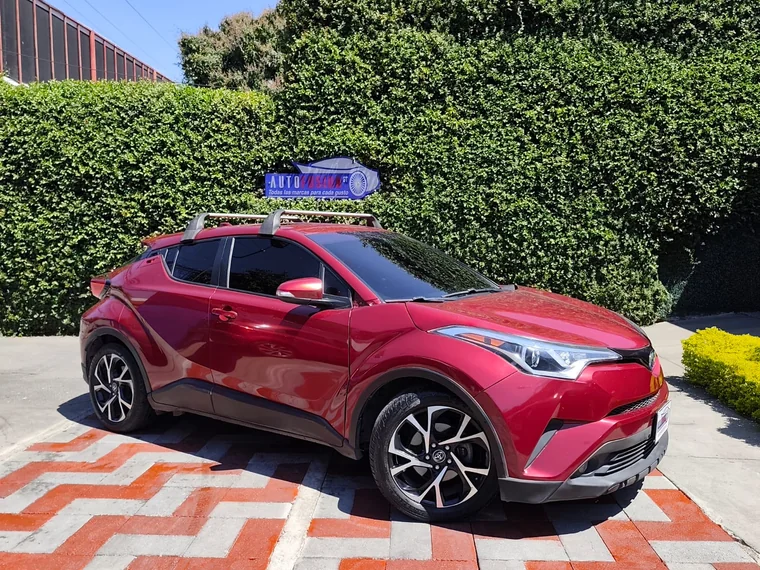 Toyota C-HR 2019 - Vista 2