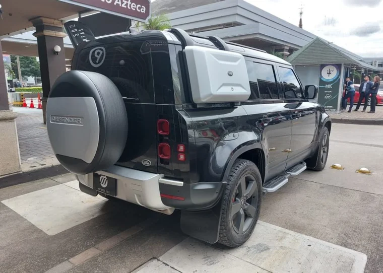 Land Rover DEFENDER 2023 - Vista 4