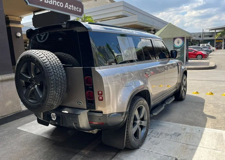 Land Rover DEFENDER 2023 - Vista 4