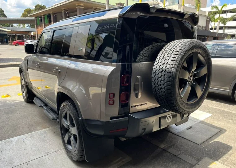 Land Rover DEFENDER 2023 - Vista 5