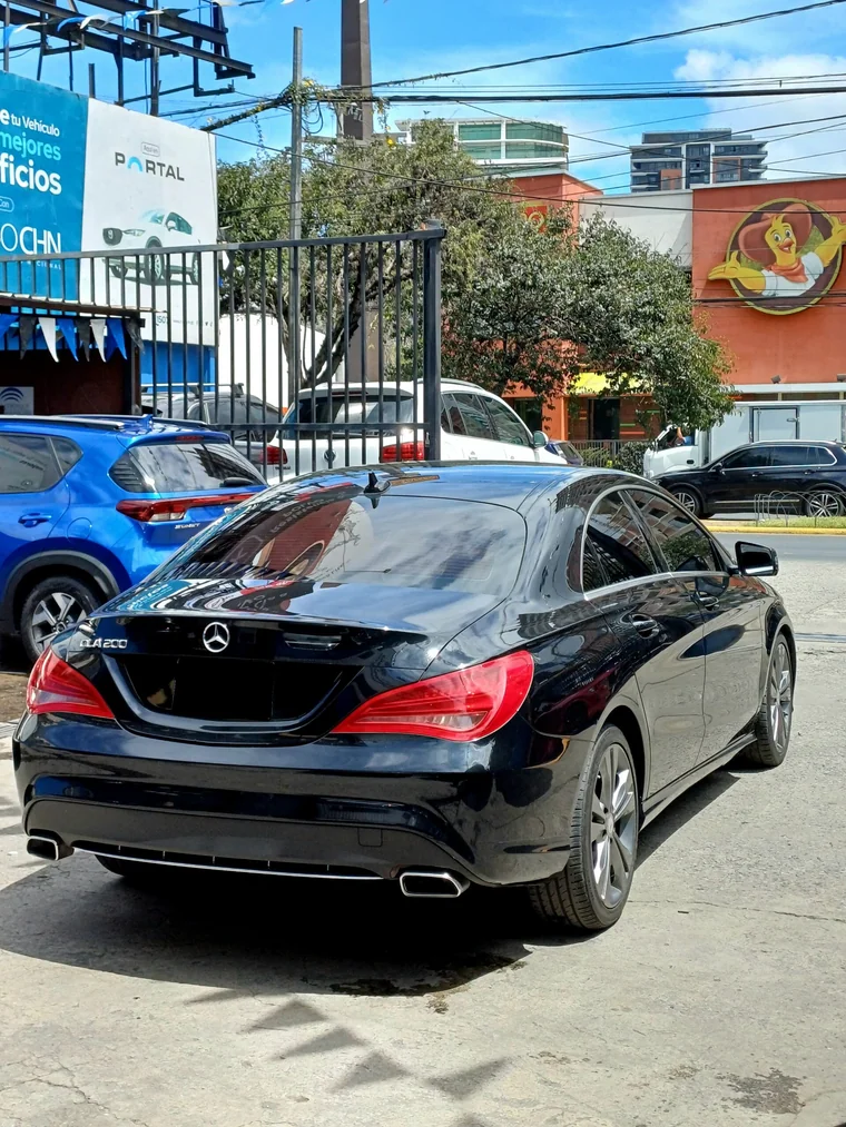 Mercedes Benz CLA 2015 - Vista 4