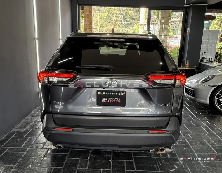 Toyota RAV4 2022 - Vista 5