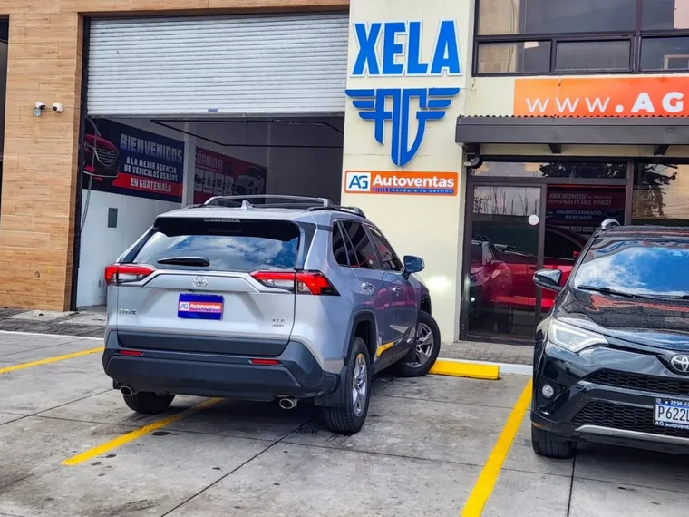 Toyota RAV4 2024 - Vista 4