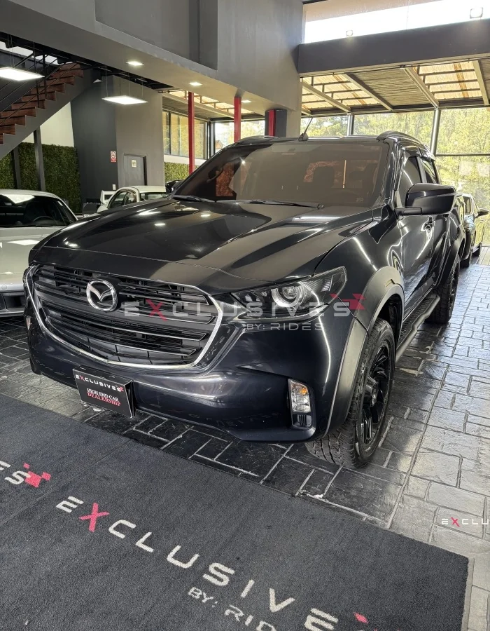 Mazda BT-50 2023 - Vista 3