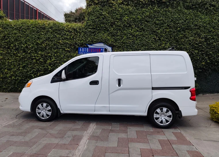 Nissan NV200 2017 - Vista 4