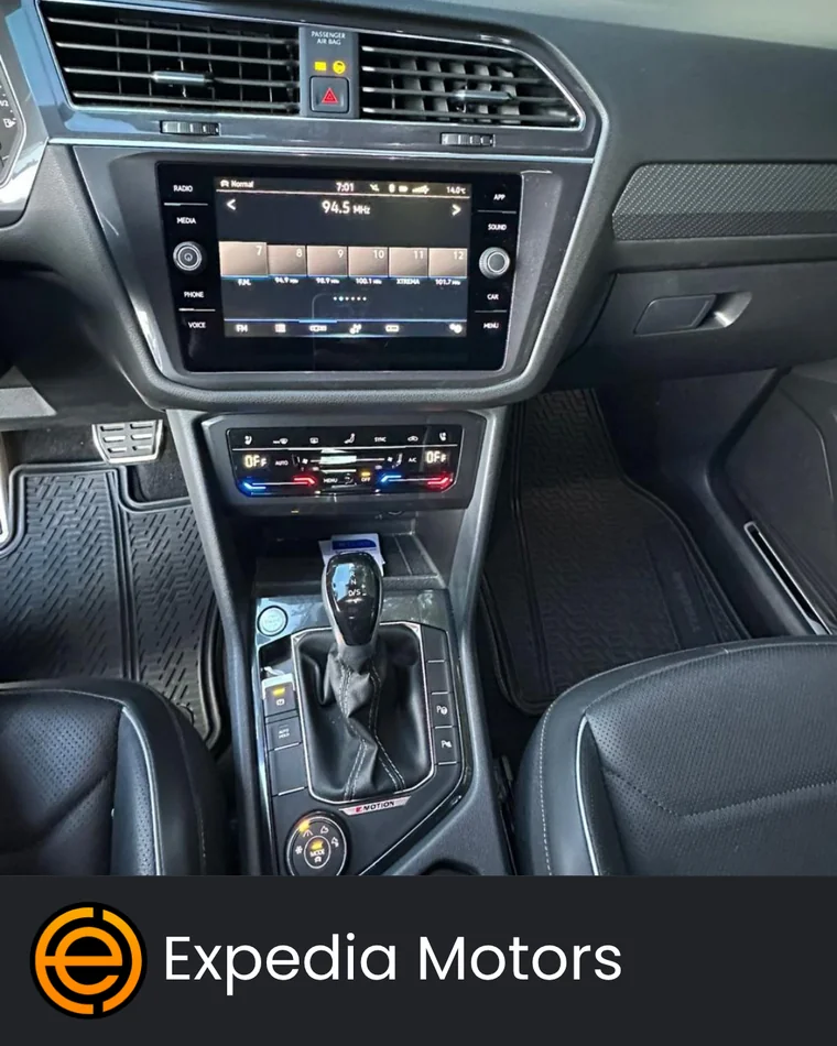 Volkswagen TIGUAN 2023 - Vista 5