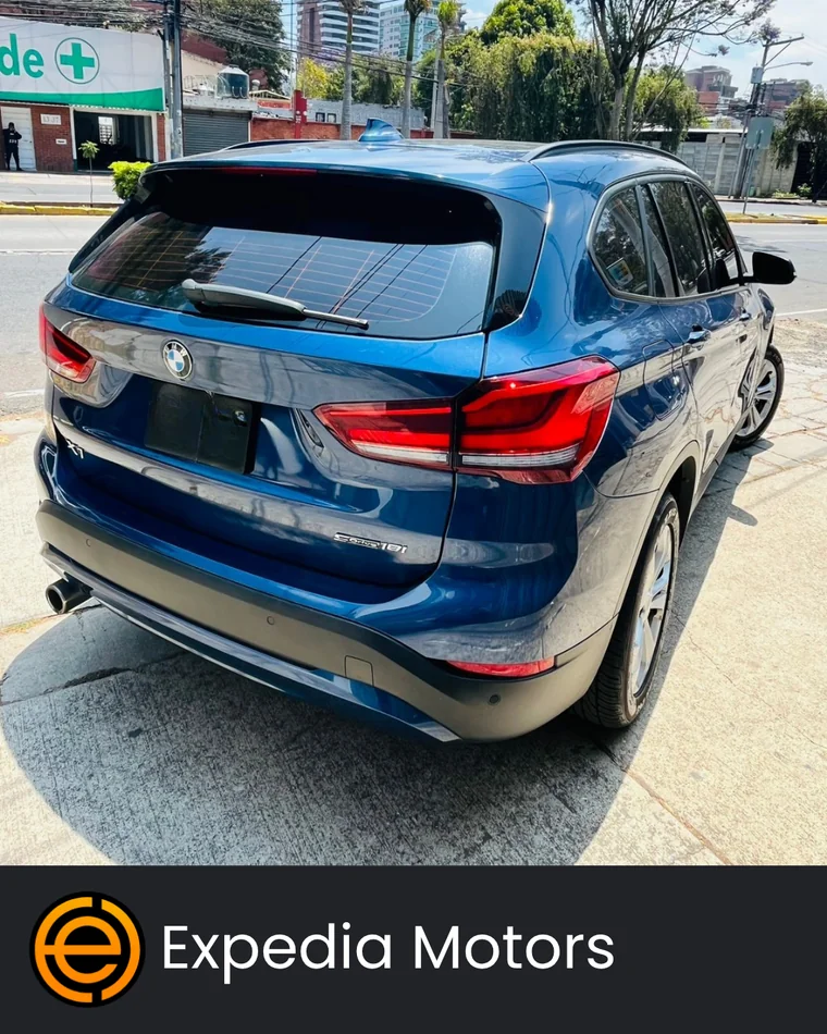 BMW X1 2022 - Vista 3