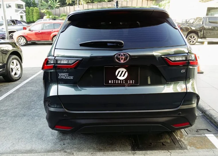 Toyota YARIS 2024 - Vista 5