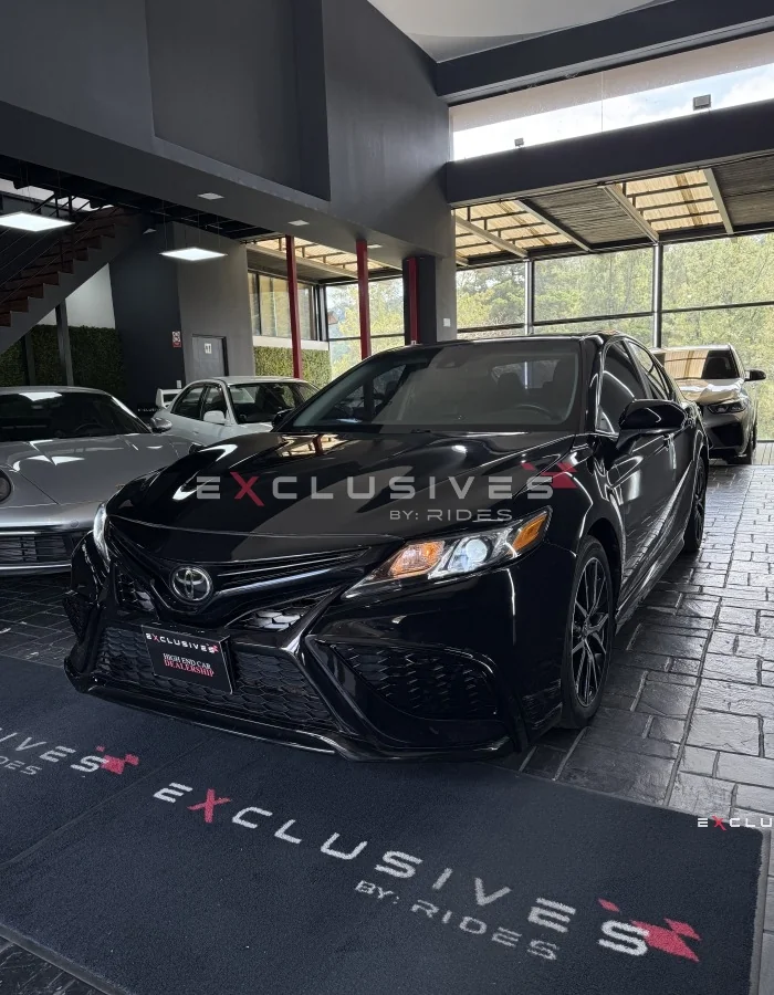 Toyota CAMRY 2021 - Vista 3