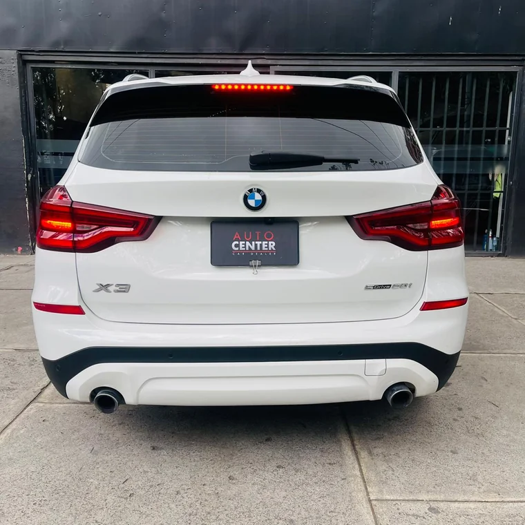 BMW X3 2020 - Vista 5