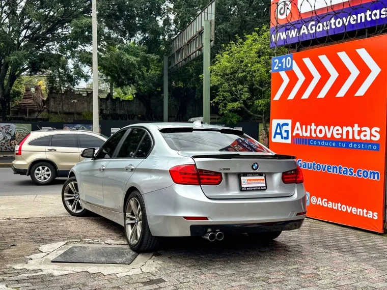 BMW 328i 2014 - Vista 5