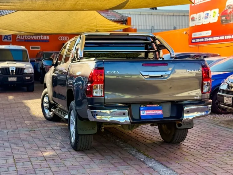 Toyota HILUX 2017 - Vista 4