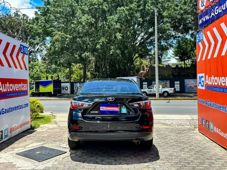 Toyota YARIS 2019 - Vista 5