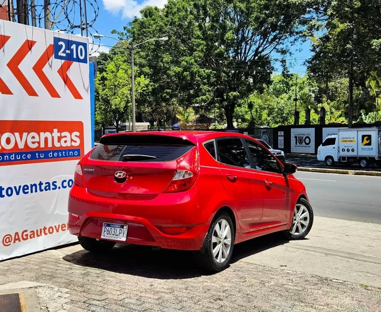 Hyundai ACCENT 2013 - Vista 4
