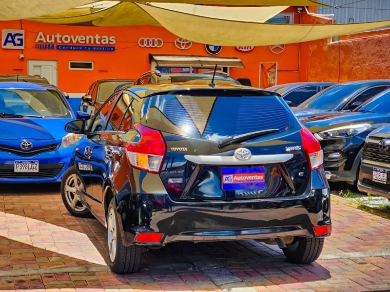 Toyota YARIS 2015 - Vista 4
