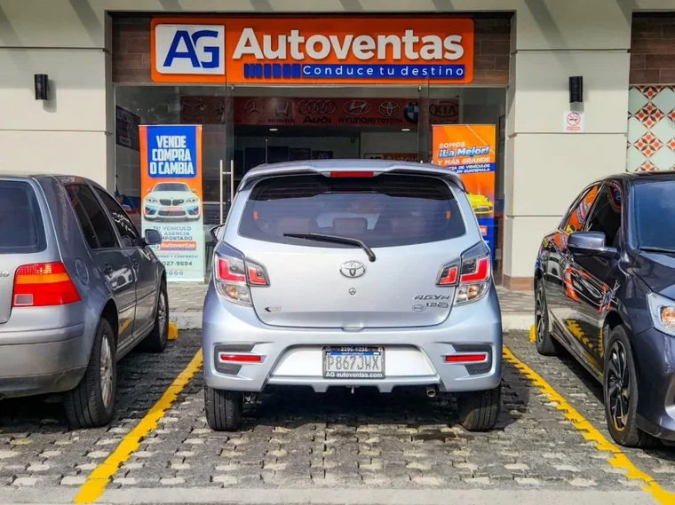 Toyota AGYA 2023 - Vista 5