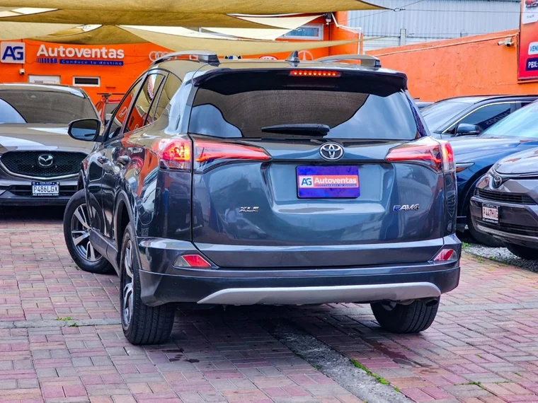 Toyota RAV4 2018 - Vista 4