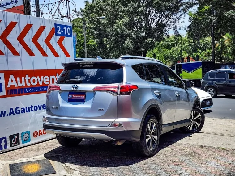 Toyota RAV4 2016 - Vista 4