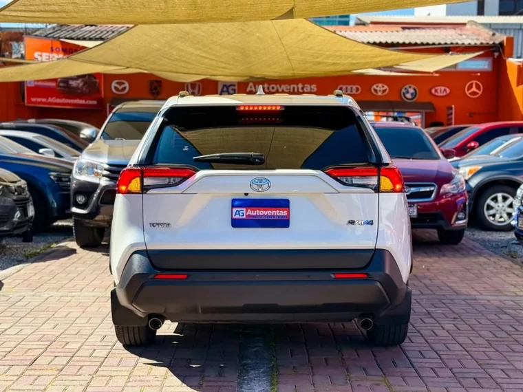 Toyota RAV4 2022 - Vista 5