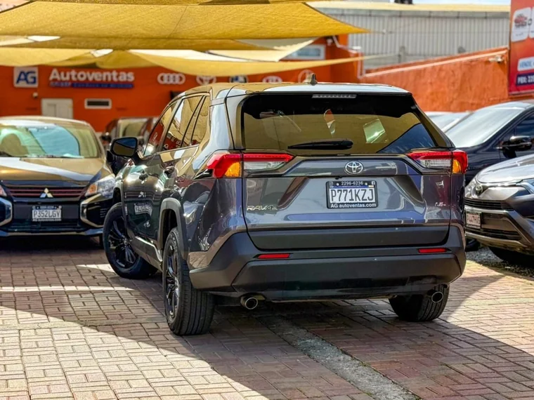 Toyota RAV4 2022 - Vista 4
