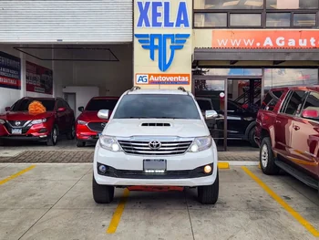 Toyota FORTUNER 2008