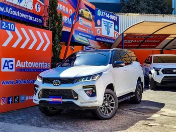 Toyota FORTUNER 2024