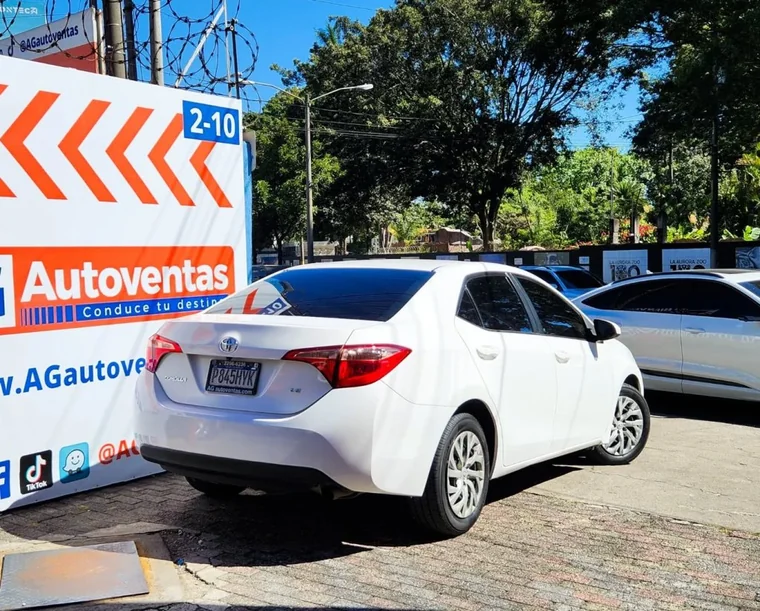 Toyota COROLLA 2017 - Vista 4