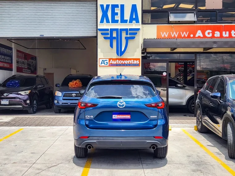 Mazda CX-5 2022 - Vista 5
