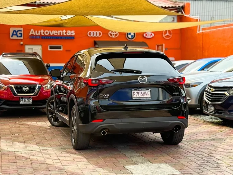 Mazda CX-5 2022 - Vista 4