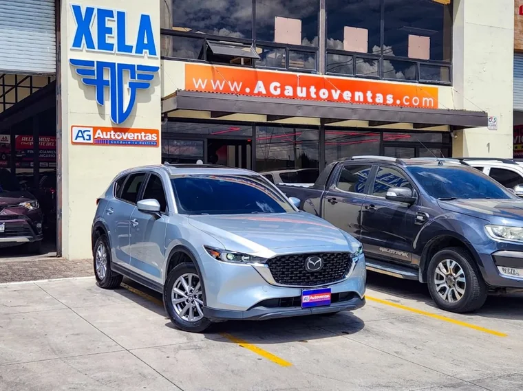 Mazda CX-5 2022 - Vista 3