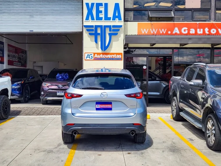 Mazda CX-5 2022 - Vista 5