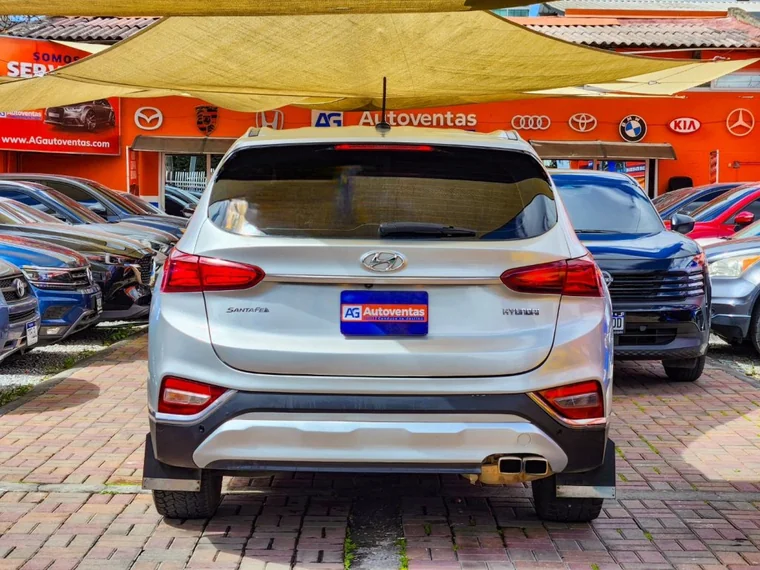 Hyundai SANTA FE 2019 - Vista 5