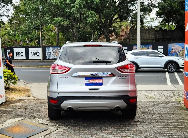 Ford ESCAPE 2014 - Vista 5