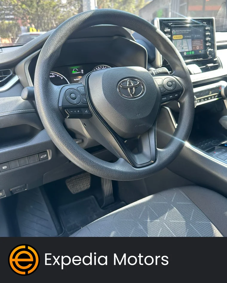 Toyota RAV4 2023 - Vista 4