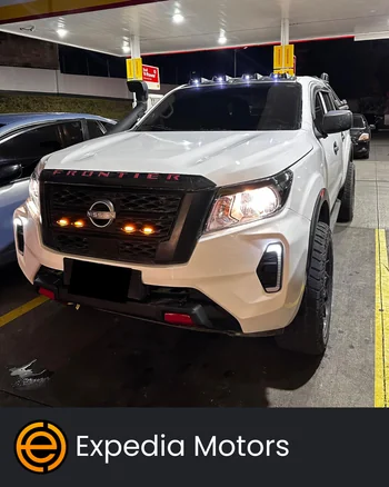 Nissan NP300 2025