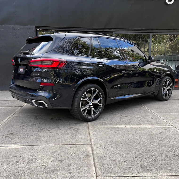 BMW X5 2022 - Vista 4