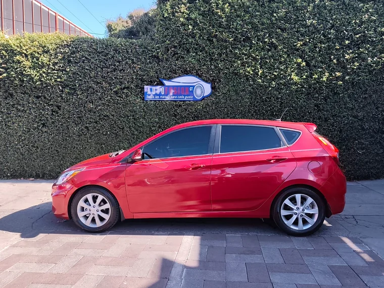 Hyundai ACCENT 2013 - Vista 4