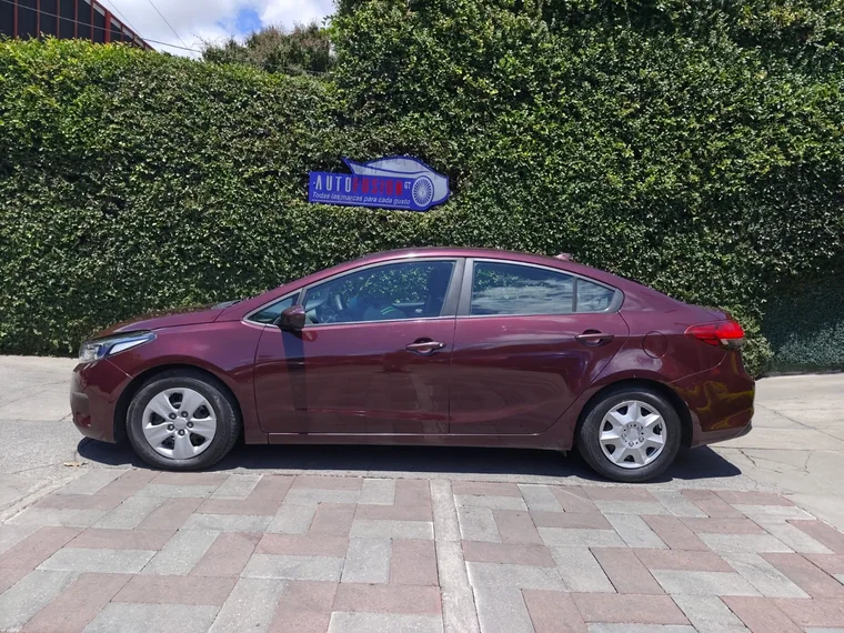 Kia FORTE 2017 - Vista 4