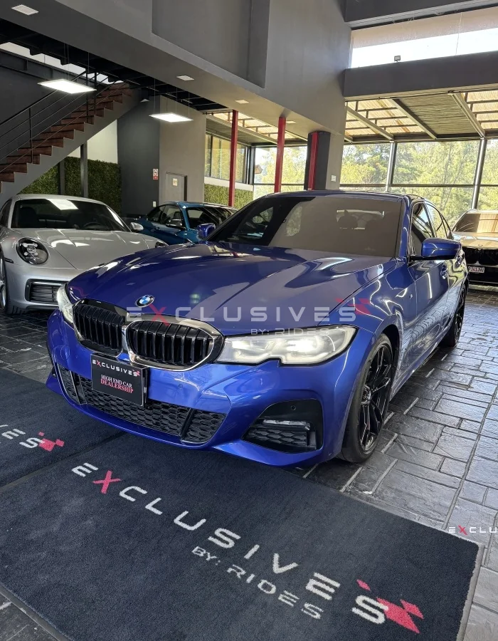 BMW 330i 2022 - Vista 3