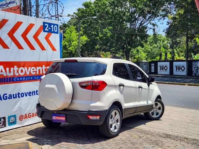 Ford ECOSPORT 2018 - Vista 4