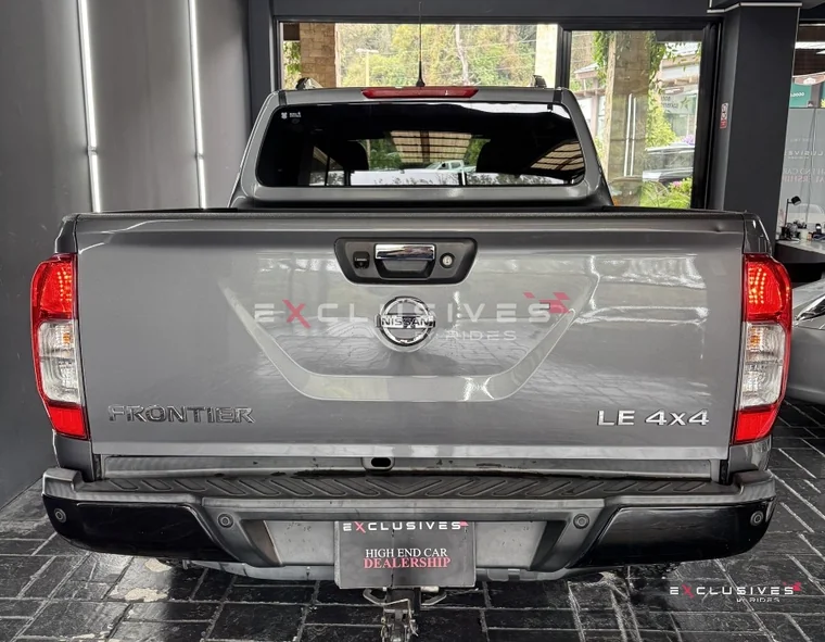 Nissan FRONTIER 2020 - Vista 5